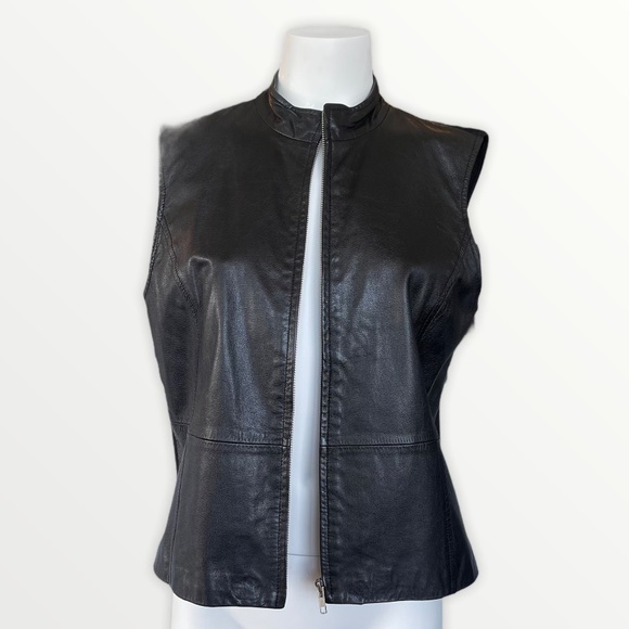 Leather Nygard Collection Petite Vest! - Picture 1 of 7